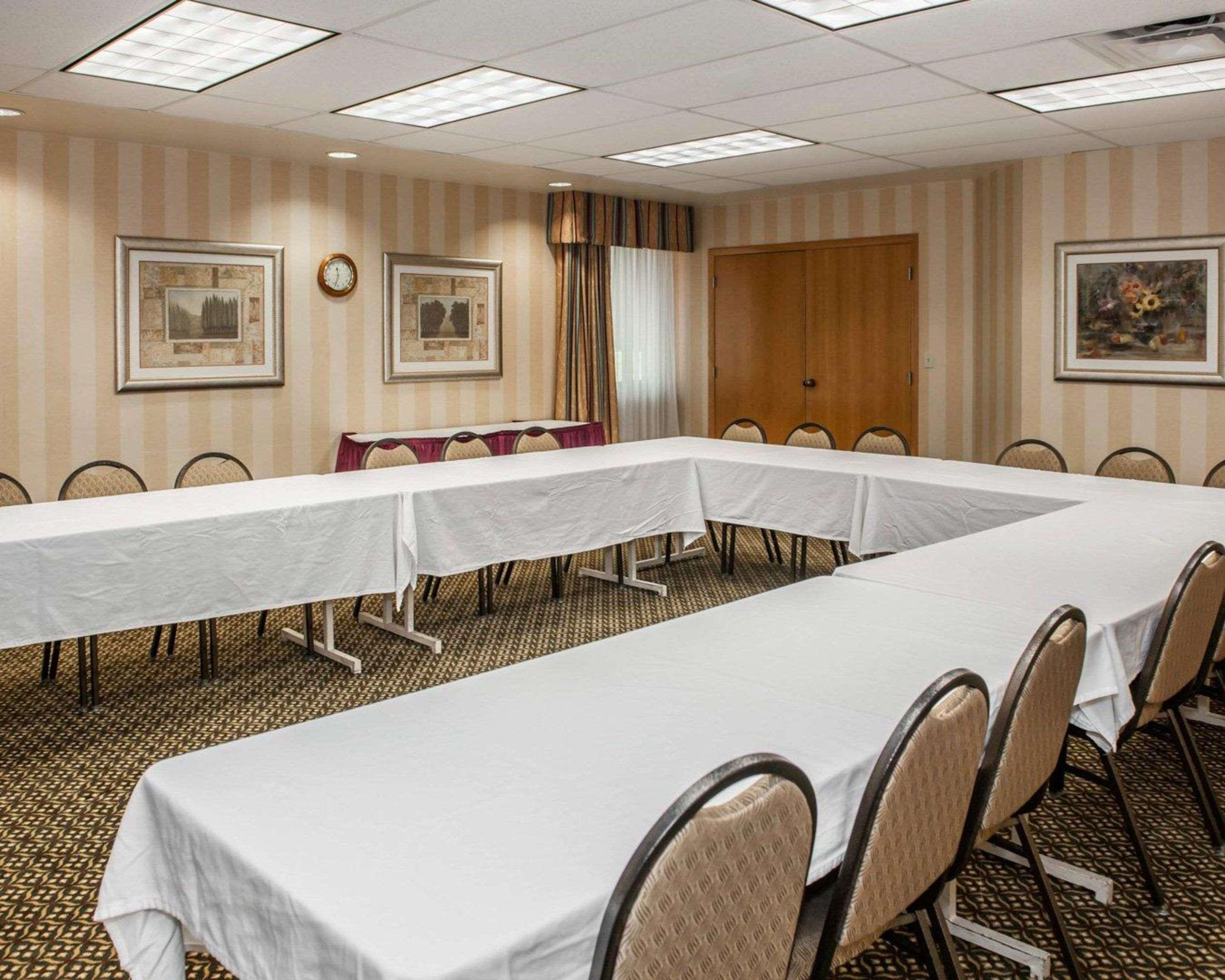 Quality Inn Castleton Luaran gambar