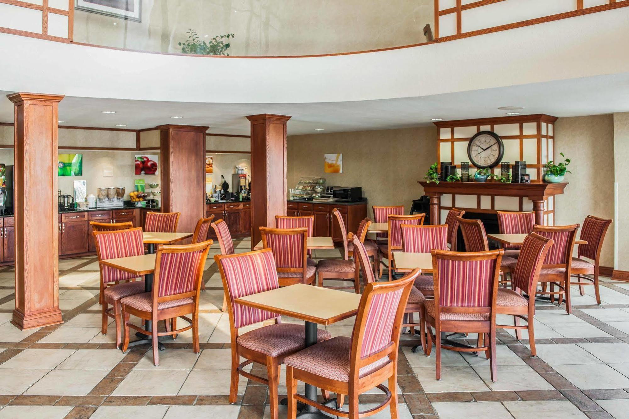 Quality Inn Castleton Luaran gambar