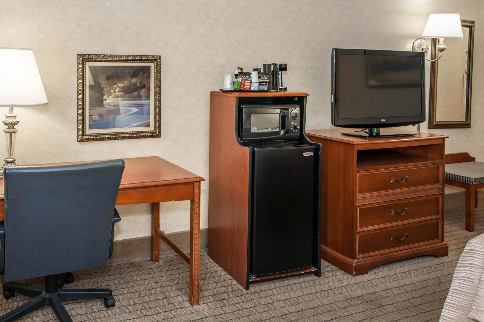 Quality Inn Castleton Luaran gambar